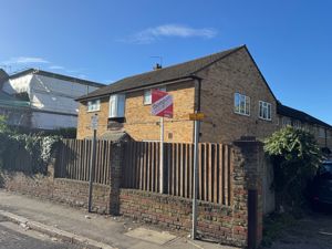 Photo 14- click for photo gallery